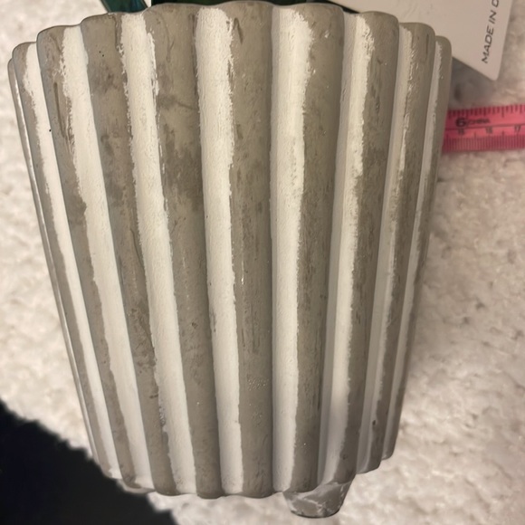 NWT Always Perfect Decor Artificial Snake Plant in Gray and White Pot - Picture 8 of 12